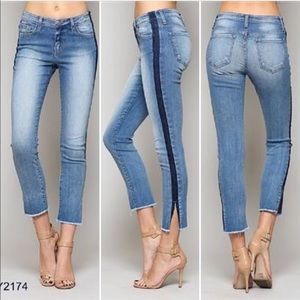 FLYING MONKEY MID RISE TUXEDO STRIPE SKINNY JEANS